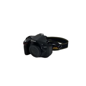 Nikon◆デジタル一眼カメラ D5200 ボディ
