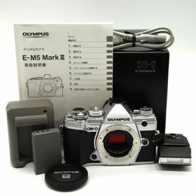 オリンパス(OLYMPUS)の【シャッター回数20228回】■良品■OM-D E-M5 MarkIII(ミラーレス一眼)