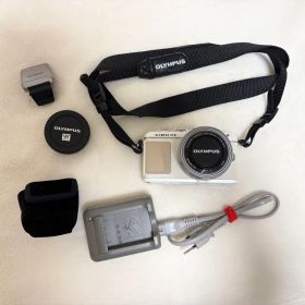 OLYMPUS PEN E-PL7 ホワイト