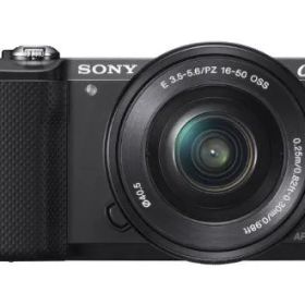 【中古】(非常に良い)SONY ミラーレス一眼 α5000 パワーズームレンズキット ブラック ILCE-5000L-B