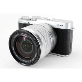 【中古】 フジフィルム 富士フイルム FUJIFILM ミラーレス一眼カメラ X-A1 レンズキット シルバー 美品 小型軽量ボディ 当店保証30日間 人気 ミラーレス一眼 ミラーレス デジタルカメラ 中古