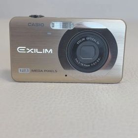 美品 カシオ CASIO EXILIM EX-Z90 ゴールド 付属品充実