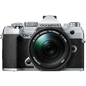 【中古】【39shop】OLYMPUS★ミラーレス一眼カメラ OM-D E-M5 MarkIII 14-150mmIIレンズキット シルバー(非常に良い)