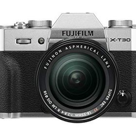 【中古】「非常に良い」富士フイルム(FUJIFILM) ミラーレス一眼カメラ X-T30レンズキット シルバー X-T30LK-S