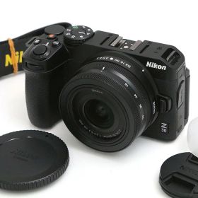 【中古】【美品】ニコン Z 30 16-50 VR レンズキット CA01-B7243-3Y1B Nikon Zマウント APS-C 標準ズーム 手ブレ補正 レンズ付き セット 中古