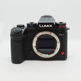 【中古】 (パナソニック) Panasonic S1IIE DC-S1M2ES ボディ【中古カメラ デジタル一眼】 ランク：AB