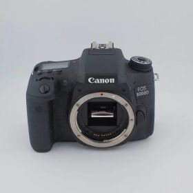 【中古】 (キヤノン) Canon EOS 8000D ボディ【中古カメラ デジタル一眼】 ランク：B