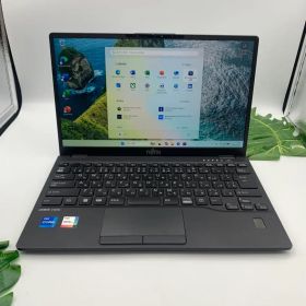 富士通LIFEBOOK U9312/J /Core i7 1265U
