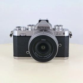 【中古】(ニコン) Nikon zfc+16-50 VR レンズキット シルバー
