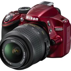 【中古】Nikon デジタル一眼レフカメラ D3200 レンズキット AF-S DX NIKKOR 18-55mm f/3.5-5.6G VR付属 レッド D3200LKRD