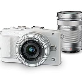【中古】OLYMPUS ミラーレス一眼 PEN Lite E-PL6 EZダブルズームキット ホワイト E-PL6 EZ DZKIT WHT