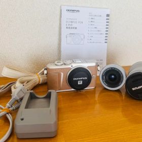 OLYMPUS PEN E-PL9 ゴールド レンズ2本付き