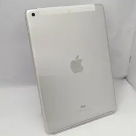 Apple docomo 【SIMロック解除済み】 iPad（第5世代/2017） 32GB シルバー MP1L2J/A