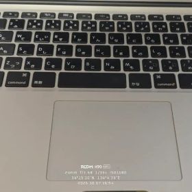 Apple MacBook Air 13-inch 2017 本体