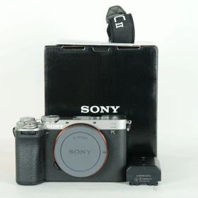 [美品 | シャッター数100回] SONY α7C II（ILCE-7CM2） [ボディ シルバー] | SONY Eマウント