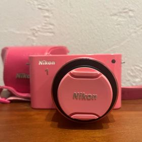 極美品 動作良好 Nikon 1 J1 ピンク 標準ズームレンズキット ニコン