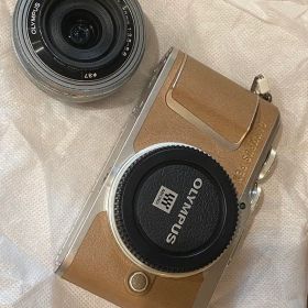 値下げ！OLYMPUS E-PL9 ミラーレス一眼 ブラウン 電源・動作確認済み