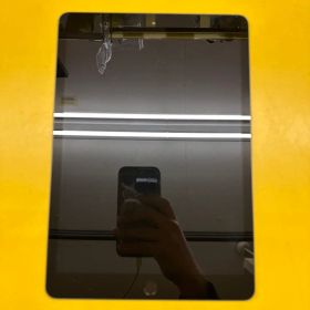 Apple iPad第7世代 WI-FIモデル 32GB 本体のみ