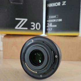 【極美品】NIKKOR Z DX 24mm f/1.7 単焦点レンズ
