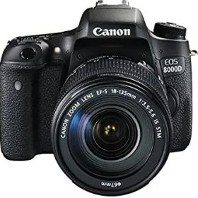 【中古】 Canon キャノン デジタル一眼レフカメラ EOS 8000D レンズキット EF-S18-135mm F3.5-5.6 IS STM 付属 EOS8000D18135ISSTMLK