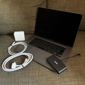 Apple MacBook Pro 16-inch 2019 - ハブセット