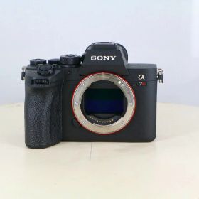 【中古】 (ソニー) SONY α7RIV (ILCE-7RM4) ボディ【中古カメラ デジタル一眼】 ランク：B