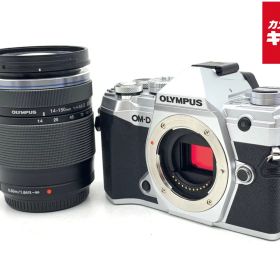 【中古】 【良品】 オリンパス OM-D E-M5 MarkIII 14-150mm II レンズキット シルバー 【ミラーレス一眼】 【6ヶ月保証】