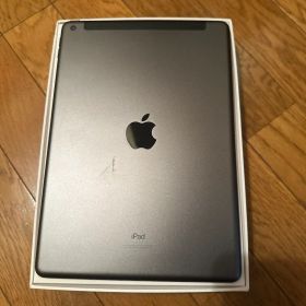Apple iPad 第9世代 64GB Wi-Fi + Cellular 本体
