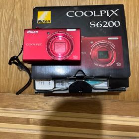 美品 新品 Nikon COOLPIX S6200 デジタルカメラ