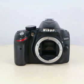 【中古】 (ニコン) Nikon D3200 ボディ【中古カメラ デジタル一眼】 ランク：B