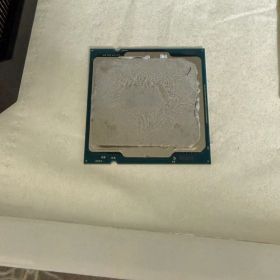 CPU：Core i7-11700
