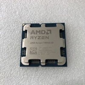 中古 AMD Ryzen 7 9800X3D (AM5/4.7/104M/C8/T16/120W) 1460025260 状態： C:並品