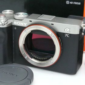 【中古】【並品】ソニー α7C ILCE-7C ボディ [シルバー] CA01-R7010-2P3 SONY Eマウント フルサイズ 5軸手ブレ補正 EVF 中古