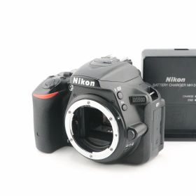 ★極上品★ショット数：25,841回★ニコン NIKON D5500 ボディ ブラック 充電器付★ I1019＃5918