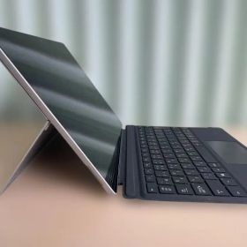 【第8世代Core i5・8GB・SSD256GB】Surface Pro 6