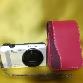 CASIO EXILIM コンパクトデジタルカメラEX-ZR200 本体 ケース