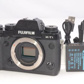 FUJIFILM X-T1 ミラーレス一眼ボディ ブラック センサーにチリあり バッテリー付
