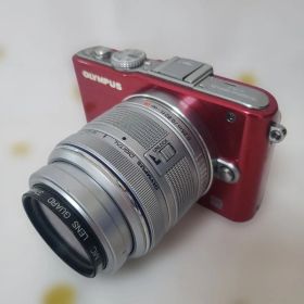 ✨スマホ転送【OLYMPUS PEN Lite E-PL3 レッド】