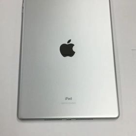 美品 電池85% Apple iPad 第8世代 32GB WiFiモデル シルバー【動作確認・初期化済み】
