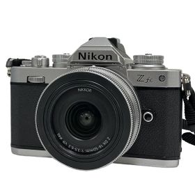 Nikon Z fc 16-50 VR ニコン レンズキット ミラーレス一眼カメラ 中古 T11782638