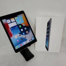 タブレット・Apple iPad Air2／MGKL2J/A・SIMフリー2GB・eMMC64GBiOS 15.8.8 #004126