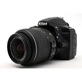Nikon ニコン D3200 VR 手振れ補正搭載 標準ズームレンズキット