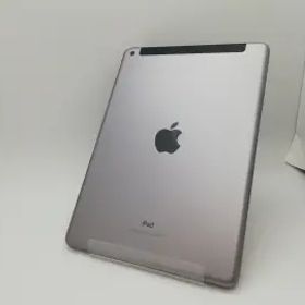 【中古】Apple au 【SIMロックあり】 iPad（第5世代/2017） 32GB スペースグレイ MP1J2J/A【イオンモール新利府】保証期間１ヶ月【ランク
