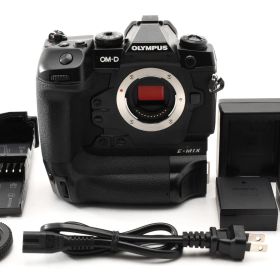 Olympus OM-D E-M1X Camera Body Shutter Count 19151 極上品 #3026112