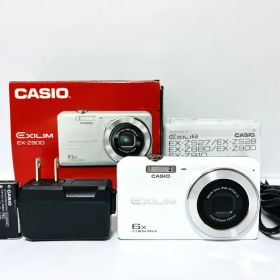 【美品・付属品完備】 カシオ CASIO EXILIM EX-Z900 ホワイト