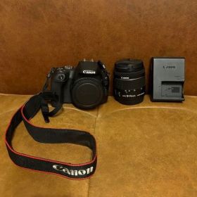 EOS Kiss x9 レンズキット 充電器付き