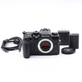 OM SYSTEM OM-1 Mark II ボディ｜マイクロフォーサーズ ミラーレス一眼 5軸手ブレ補正 防塵防滴 高速連写 4K動画対応【中古】