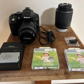 Nikon D5300 デジタル一眼レフ 本体と付属品