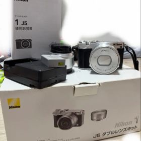 Nikon 1 J5 ダブルレンズキット 一眼レフ カメラ