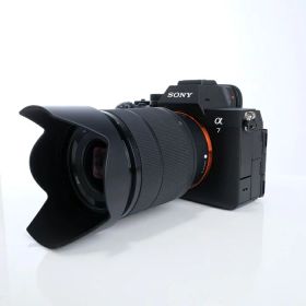【中古】 (ソニー) SONY ILCE-7M5M アルフア7V ズームレンズキツト【中古カメラ デジタル一眼】 ランク：A